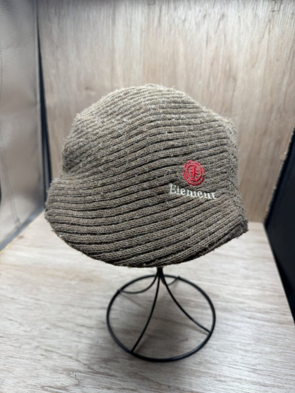 Vintage Element Skateboard Beanie Hat Cap Brown Visor Knit Logo Y2K